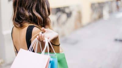 Acheter un sac vintage de luxe de seconde main : les points forts