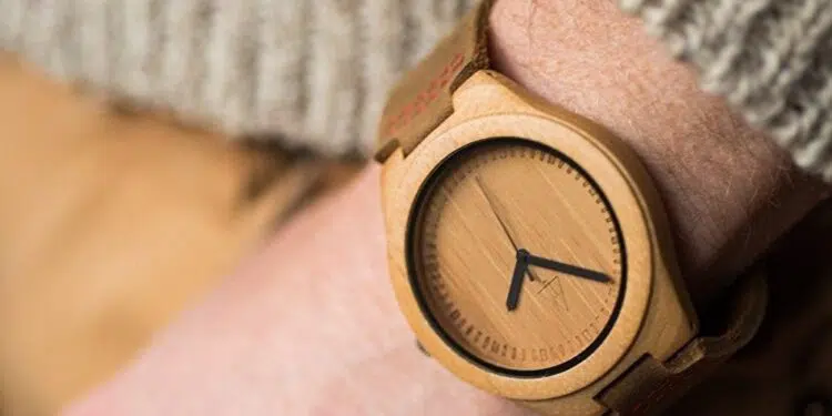 montre en bois